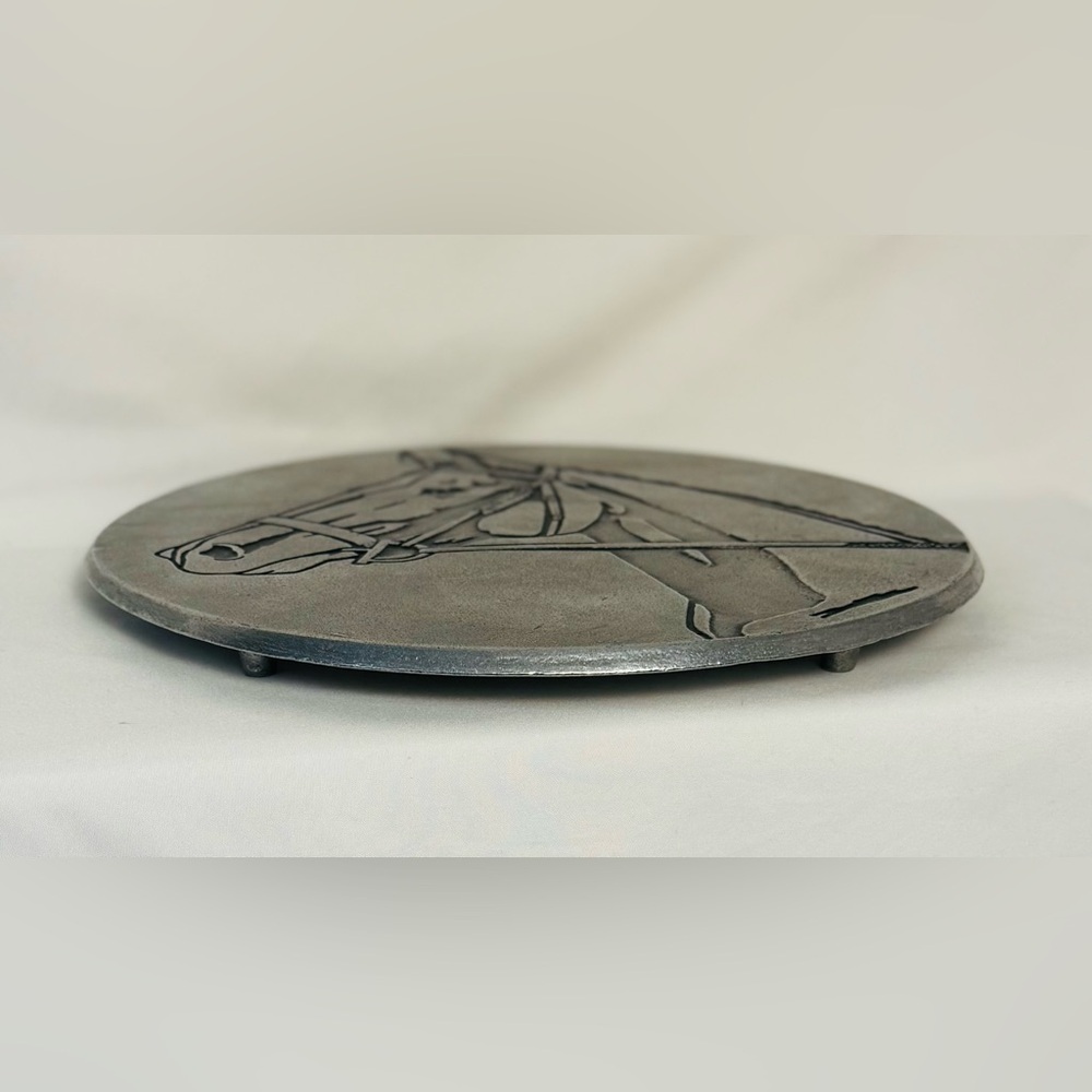 Horse Head Trivet/Hot Plate/PEWTAREX – York, PA – Equestrian Pewter Vintage 70s - Picture 3 of 8